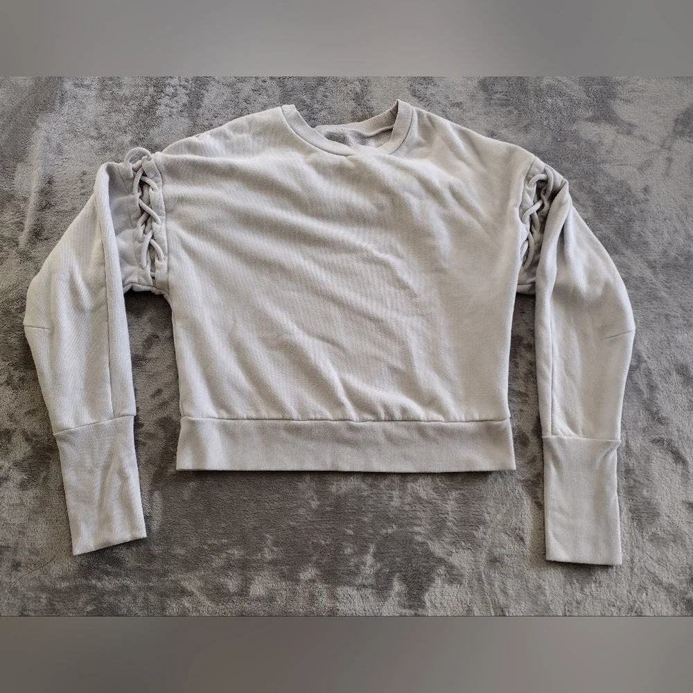Alo Yoga Hook Up Crews Sweatshirt Women’s Crewneck Crop Cropped M? No Size Tag